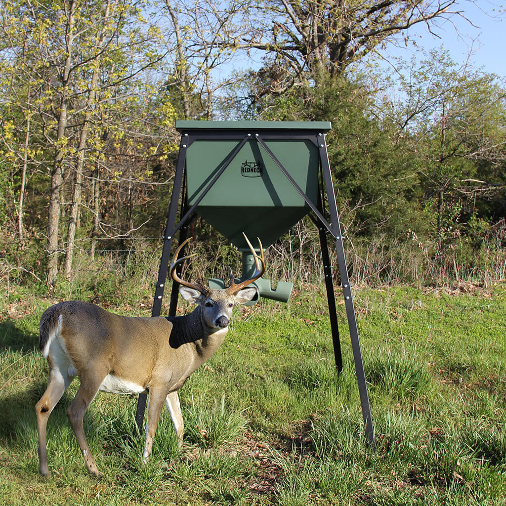 750 LB Fiberglass Gravity Deer Feeder - Image 3